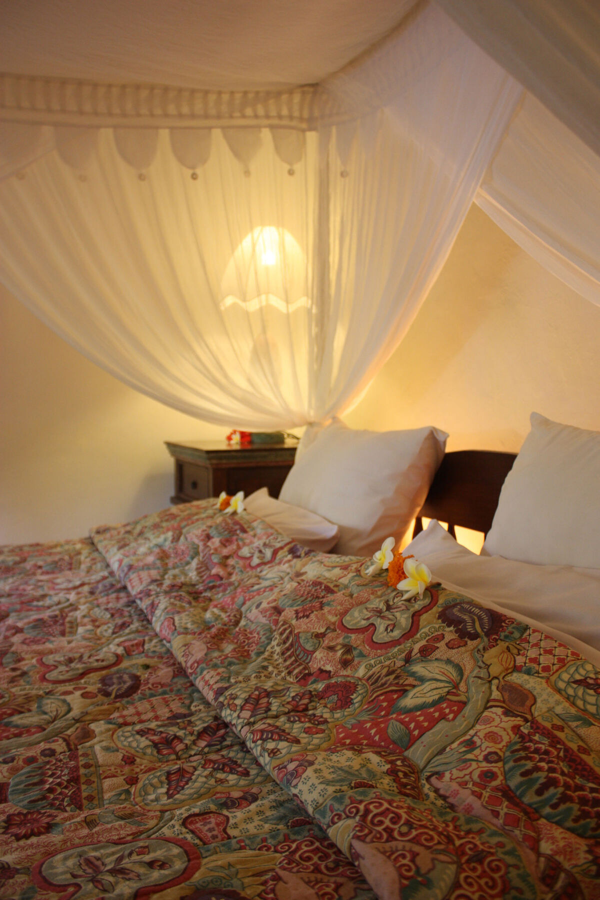 Rambutan Hotel Ловина Экстерьер фото